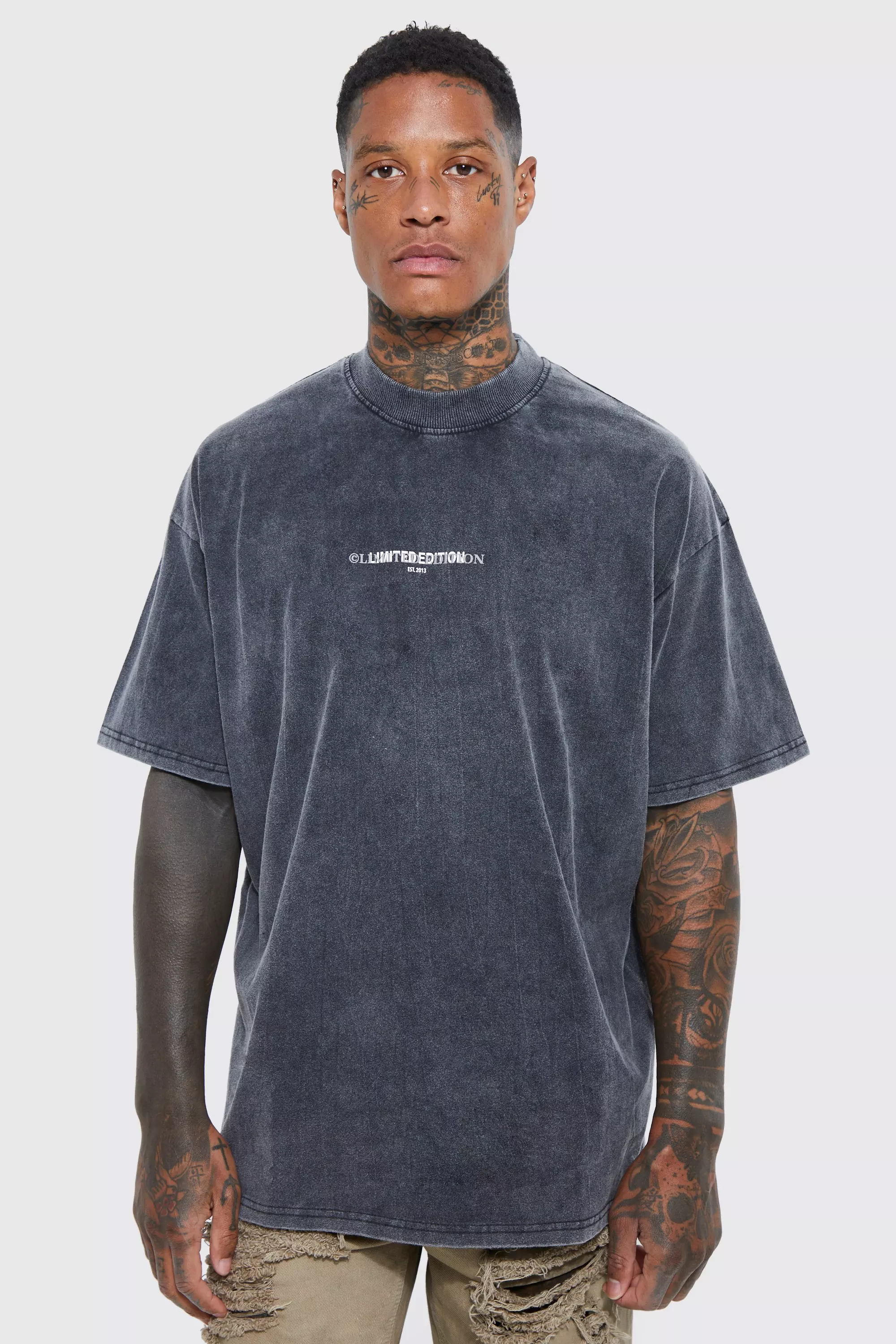 Oversized Washed Heavyweight Limited T-shirt | boohooMAN USA